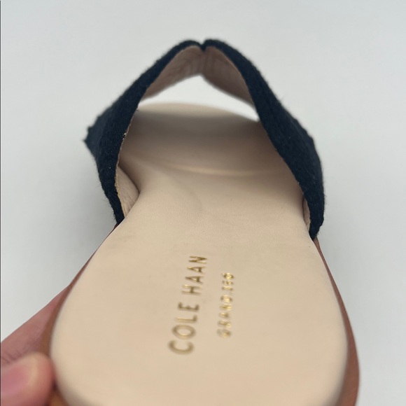 Cole Haan - Ansley Black Jute Woven Lightweight Slide On Flat Sandal Size 8 - Picture 5 of 13